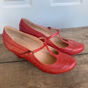 Chelsea Crew - Malibu red t-strap heels